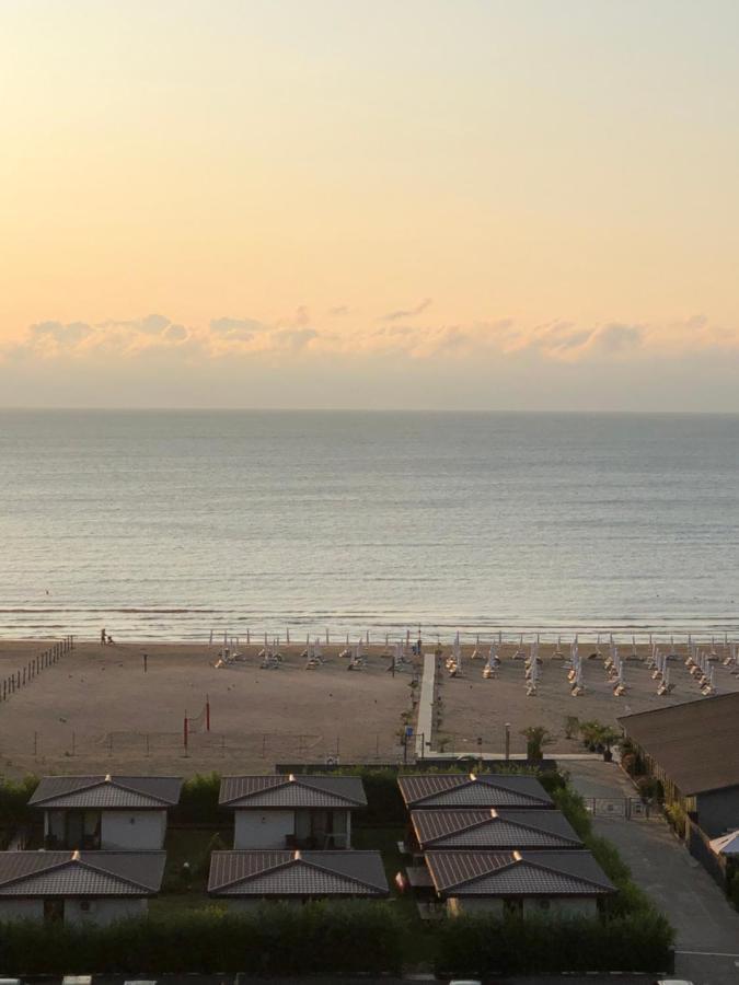 Отель Marina Surf Нэводари Экстерьер фото